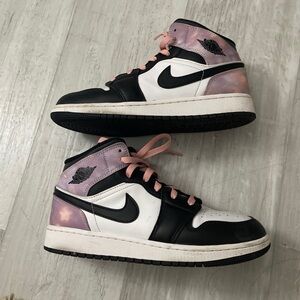 Air Jordan 1 SE Mid Zen Master